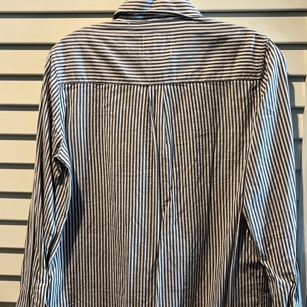 Rails. Grey And White Button Down With Pearls. Si… - image 6